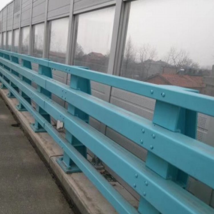 桥梁护栏,桥梁防撞护栏的主要功能